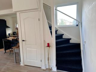 A double bedroom next to zuidplein metro station and Ahoy Arena Available for one person - 1