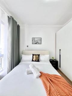 elegant luxury three bedroom apartment with swimming pool fully equipped gym children playing ground ample parking space and a relaxing rooftop with breathtaking scenic views - Nairobi - 6