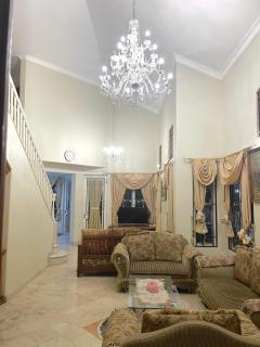 Vila Sentul Private pool 6bedroom, 5bathroom, Privatepool tennis meja, Billiard, 0813delapannolsatuenam4151 - Gadok 1 - 3