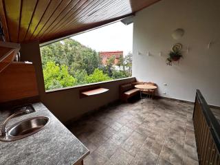 Private House at 38, Titsian Tabidze Turn, Tbilisi, Georgia - Tbilisi - 7