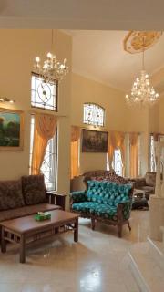 Vila Sentul Private pool 6bedroom, 5bathroom, Privatepool tennis meja, Billiard, 0813delapannolsatuenam4151 - 4