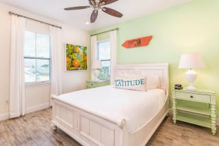 Love, Luck And Magic Cottage With Private Hot Tub Near Disney And Margaritaville Resort Island H2O Access - 8013Ff - Orlando - 4