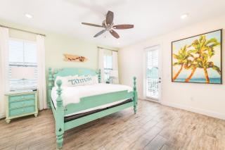 Love, Luck And Magic Cottage With Private Hot Tub Near Disney And Margaritaville Resort & Island H2O Access - 8013Ff - Orlando - 8