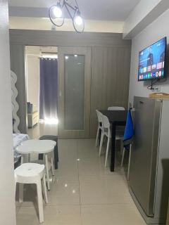 Wind and Sea at Shore Residences - Manila - 0