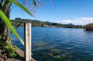 Okere Jetty Escape - Rotoiti Holiday Home - Rotorua - 9