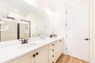 Toes In The Water Cottage With Private Pool Near Disney With Margaritaville Resort & Island H2O Access - 8008Sh - 1