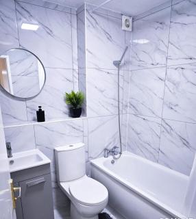 Kas cosy 2 Bedroom Apartment in Belvedere with great transportation links - Belvedere - 1