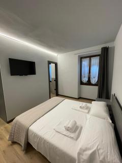 I Bastioni Rooms - Peschiera del Garda - 8