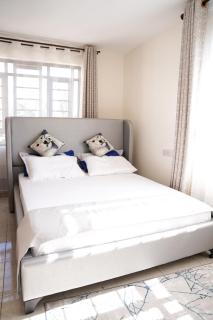 Haven Suites Bnb - Runogone - Meru - 0