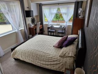 Greenlands Guest House - Highbridge - 7