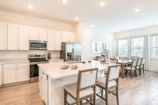 Ocean Waves Cottage With Private Pool Near Disney With Margaritaville Resort Island H2O Access - 8001Su - Orlando - 1