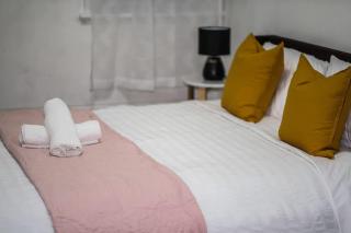 Sydney North Sydney Neutral bay 3 bed cls coles - Sydney - 4