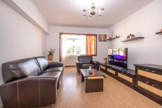 Casa Walter City Center - 4 Rooms and Private Parking - 9