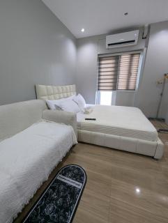 Miya's Crib Staycation B - Manila - 1