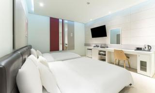 Gimpo Pentastar Hotel - Gimpo - 0