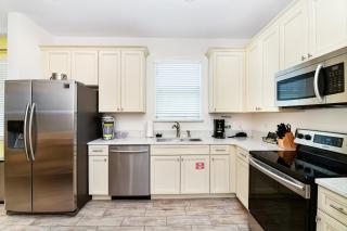 Luxurious Cottage Near Disney With Margaritaville Resort Island H2O Access - 8000Dr - Orlando - 4