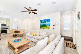 Luxurious Cottage Near Disney With Margaritaville Resort Island H2O Access - 8000Dr - Orlando - 2