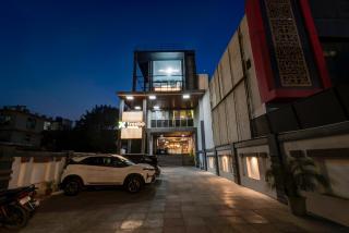 Treebo Riddhi Paradise - Lucknow - 9