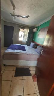 Otj pride guest house - Vosburg - 4