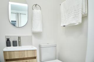 Comfort Escape in Craigavon - Sandton - 5