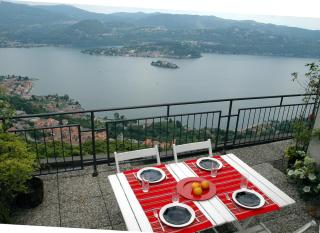Appartamento con Terrazza superpanoramica - Madonna del Sasso - 0