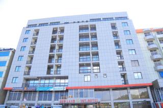 Sunland International Hotel - Kolobo - 1