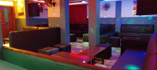 chikays plaza - Trofwi - 5