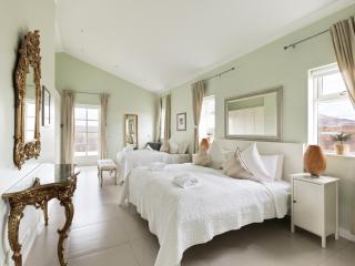 SAGA Circle Villas - Selfoss - 9
