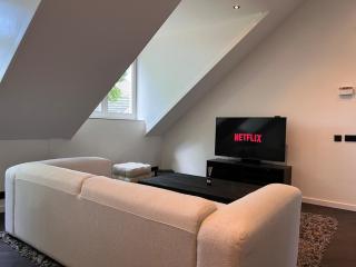 Two-Bedroom Deluxe Apartment with Garden View - Maastricht - 0
