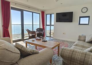Shore - Hythe - 8