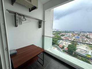 Pinnacle Tower 4BR, JB City Town, near CIQ - Johor Bahru - 2
