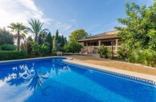 Villa Cas Padrins By BeBreeze for 7 with Pool and Mountain Views - Els Niguls - Lloseta - 1