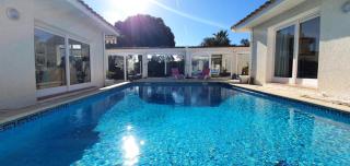 La Villa Azul - 2