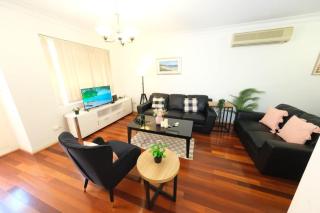 Sydney Croydon 3bedroom townhouse - Sydney - 0