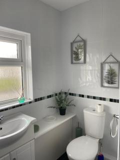 Carol's Place near Porthcawl, Margam Park, 3mins to M4 - Kenfig Hill - 2