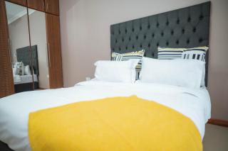 Niza Homes, Pool, No Blackouts & Walk to Munali Mall - 1