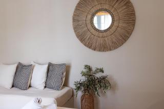 Noe Rooms In Center Of Tinos - 4