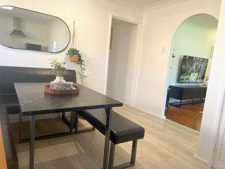 Humble & Homely - Rockingham - 7