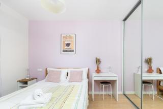 Pink Blush Haven Apartment - Cracovia - 8