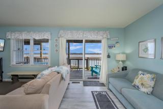 Lighthouse Pointe - 2