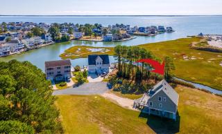 The Baywatch Bungalow - 0