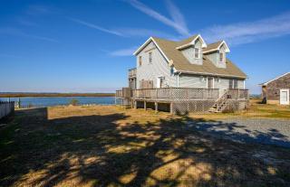 Channel View Cottage - 0