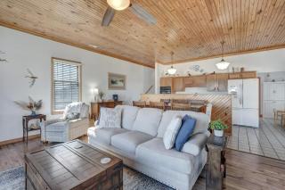 Coastal Retreat - Deep Hole - 5
