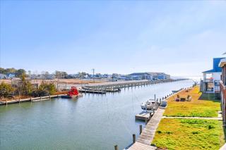 Bliss By The Bay - 8