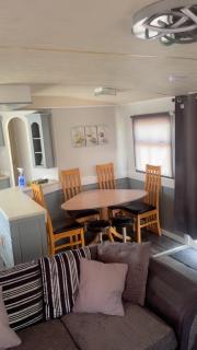 Waterside Haven at Cleethorpes Beach Free Wi-Fi 2 Toilets - Cleethorpes - 6