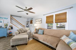 Sugar Shores - - 6