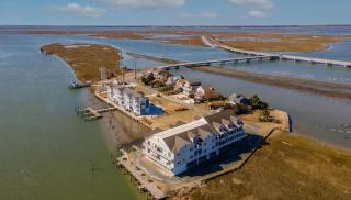 Tranquil Tides Retreat - 0