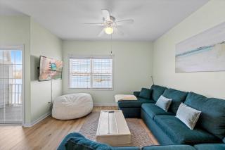 Tranquil Tides Retreat - 5