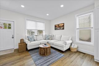 High Tide Hideaway - 7