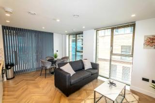 Modern 2 Bed Flat in Central Manchester w Balcony - Manchester - 0